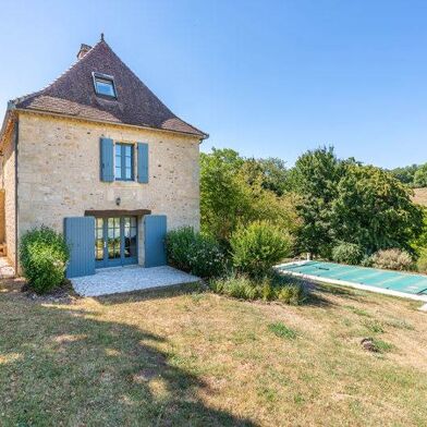 Maison 8 pièces 398000 €