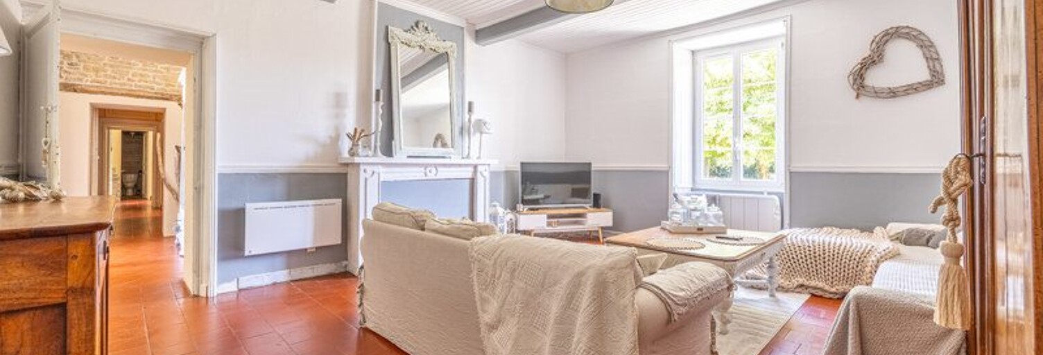 Maison 6 Pièces 166 m² à vendre à Genouillé (17430)