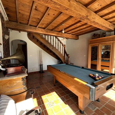 Maison 10 pièces 307000 €