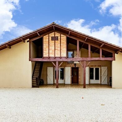 Maison 5 pièces 369000 €