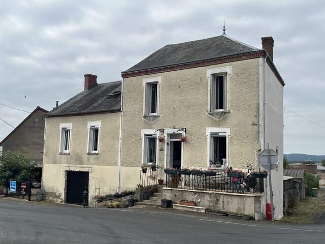 Maison de ville de 5 pièces principales — photo du bien