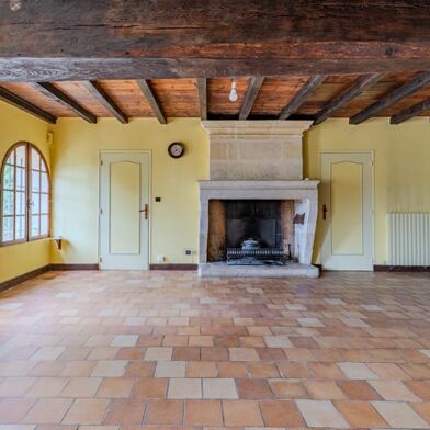 Maison 9 pièces 343200 €