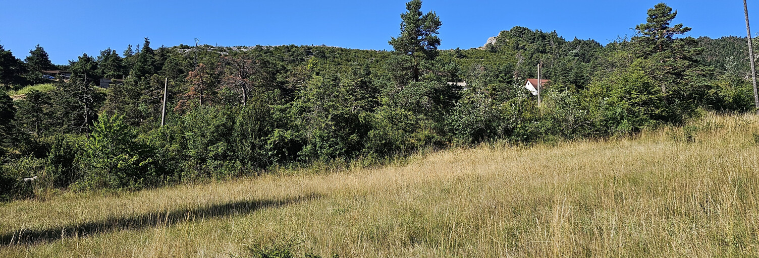 Terrain  1496 m² à vendre à Andon (06750)