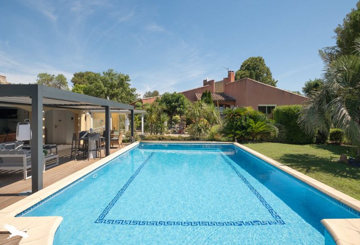 Provençale de 6 pièces principales — photo 1