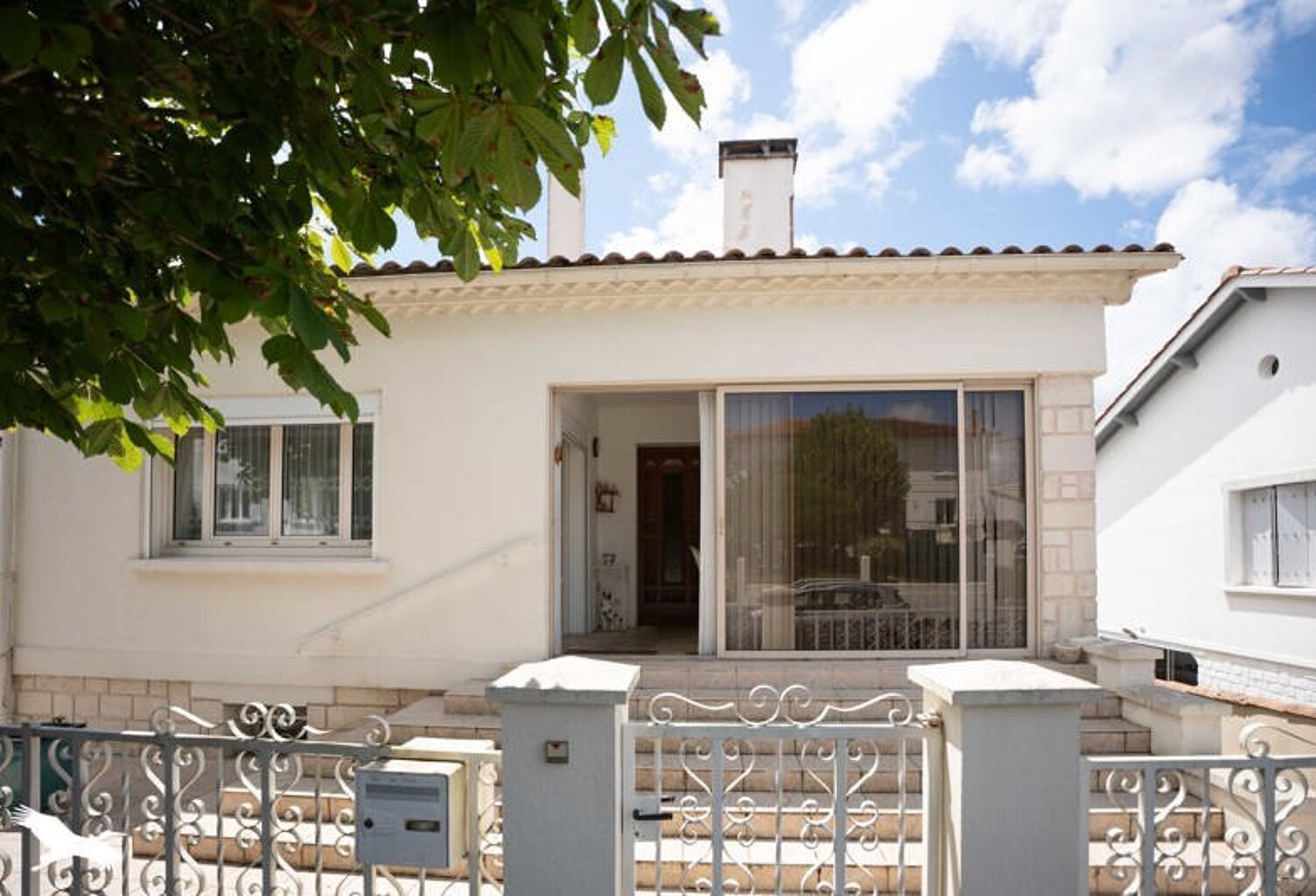 Pavillon de 6 pièces principales — photo 1
