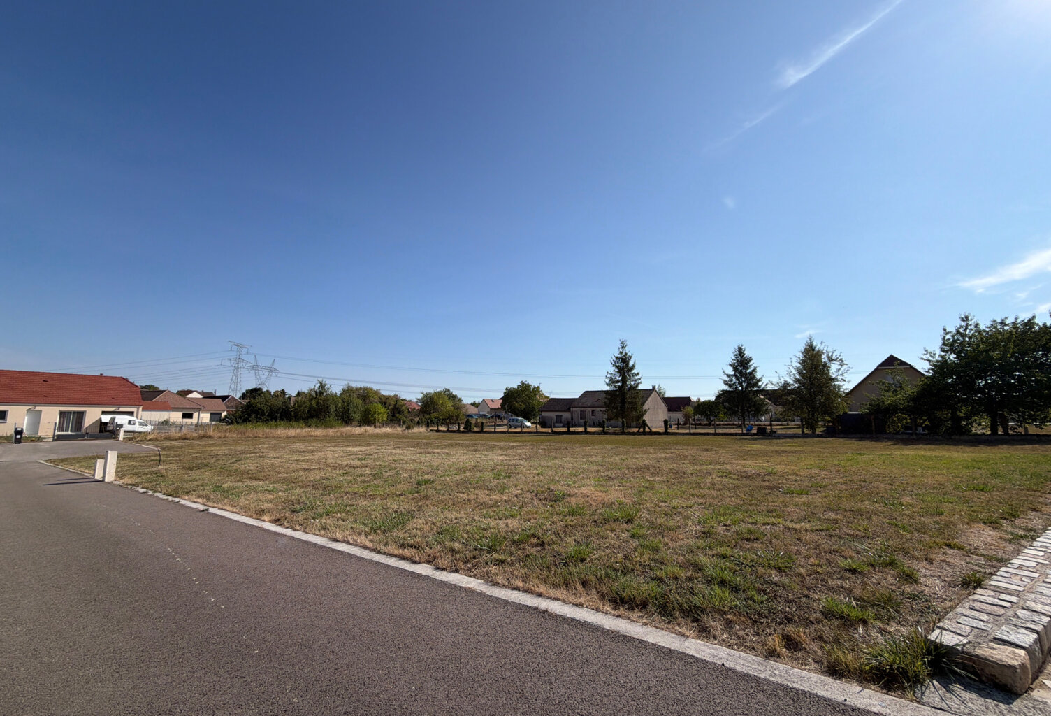 À vendre   Terrain constructible ( à bâtir) à Bouranton   87 — photo 1