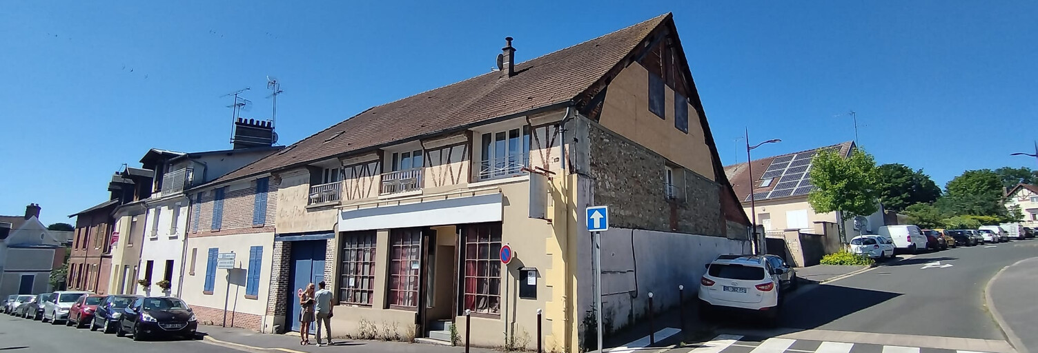 Immeuble  220 m² à vendre à Méru (60110)