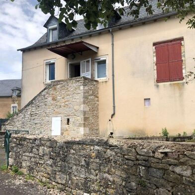 Maison 5 pièces 838 €