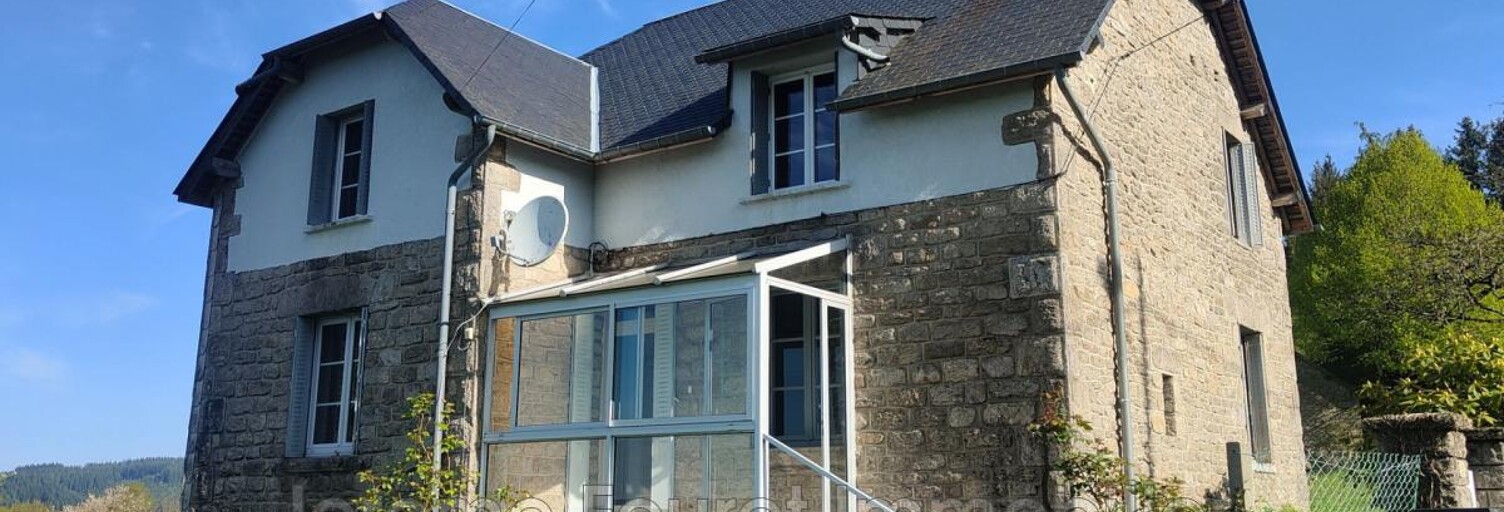 Maison  143 m² à vendre à Saint-Yrieix-le-Déjalat (19300)