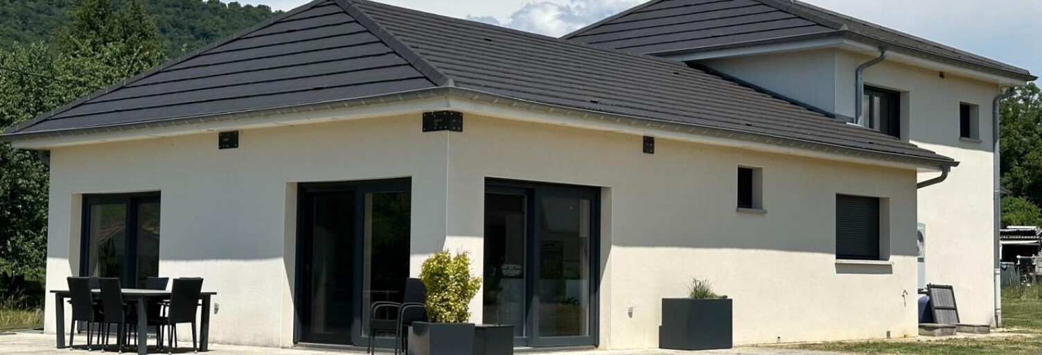 Maison 6 Pièces 135 m² à vendre à Branne (25340)