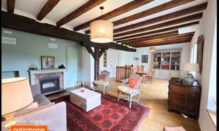 Maison 9 Pièces 230 m² à vendre à Gex (01170)