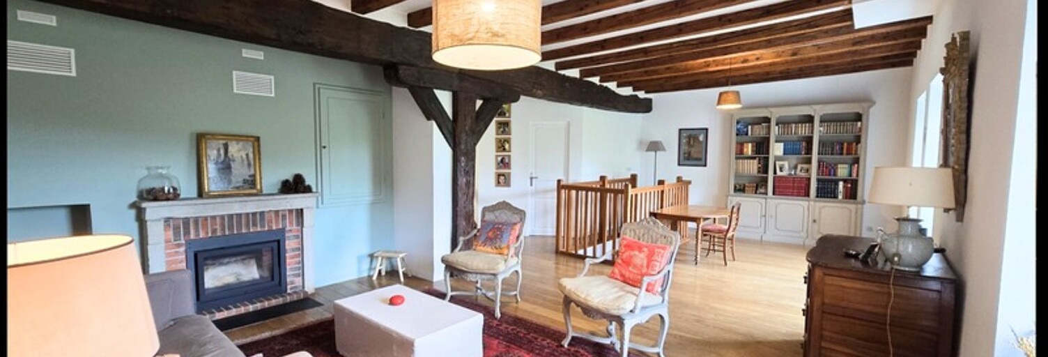 Maison 9 Pièces 230 m² à vendre à Gex (01170)