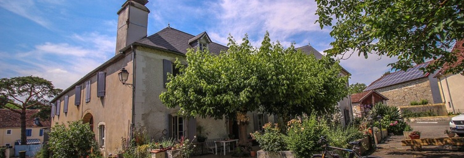 Maison 14 Pièces 342 m² à vendre à Araujuzon (64190)