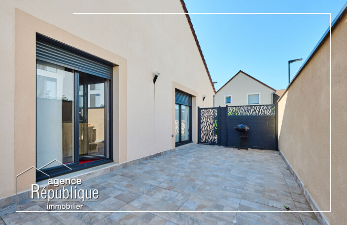 Vente maison 5 pièces 135 m² Nuits-Saint-Georges (21700) — photo 2