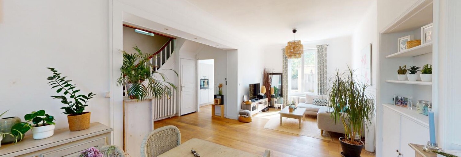 Maison 5 Pièces 120 m² à vendre à Bron (69500)