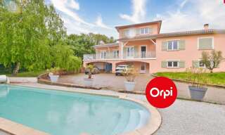 Maison 6 Pièces 256 m² à vendre à Saint-Priest (69800)