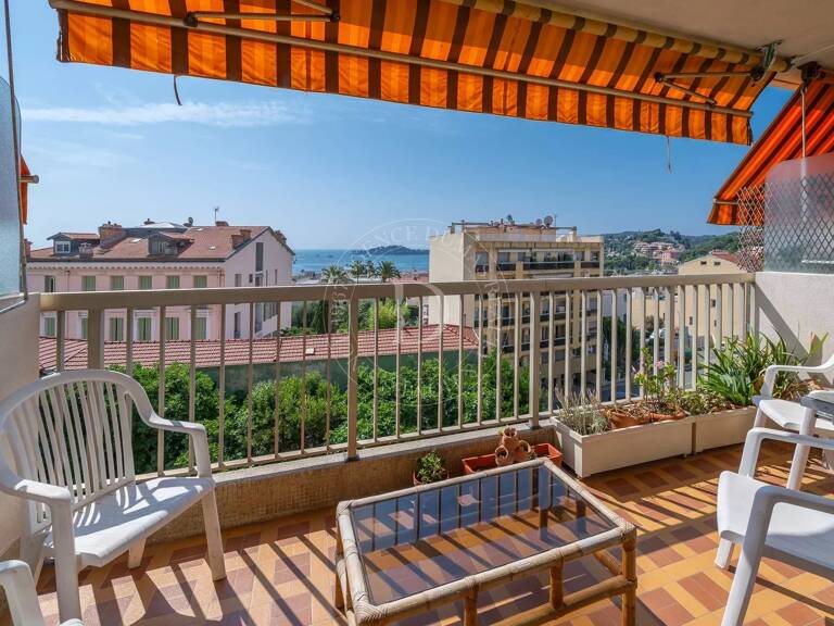 Beaulieu-sur-Mer – 2-Bedroom Apartment with Sea View Terrace, Qu — photo 1