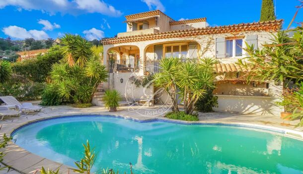 Villa / Maison 5 pièces  à vendre Plan-de-la-Tour (Le) 83120