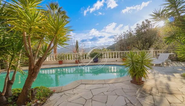 Villa / Maison 5 pièces  à vendre Plan-de-la-Tour (Le) 83120