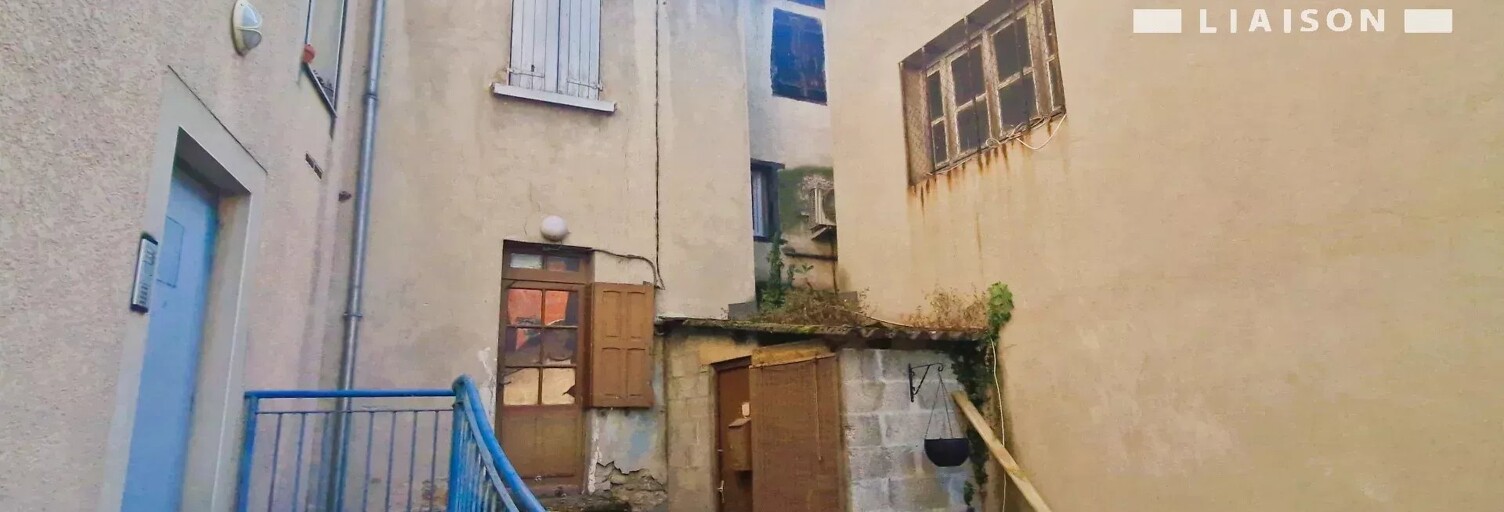 Immeuble  105 m² à vendre à La Tour-du-Pin (38110)