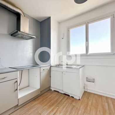 Appartement 3 pièces 145200 €
