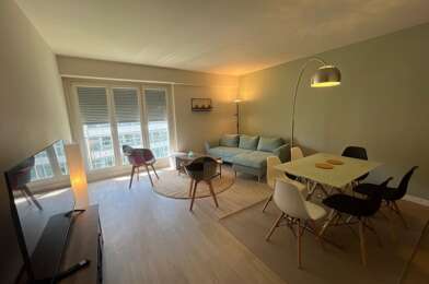 Appartement 3 pièces 1100 €