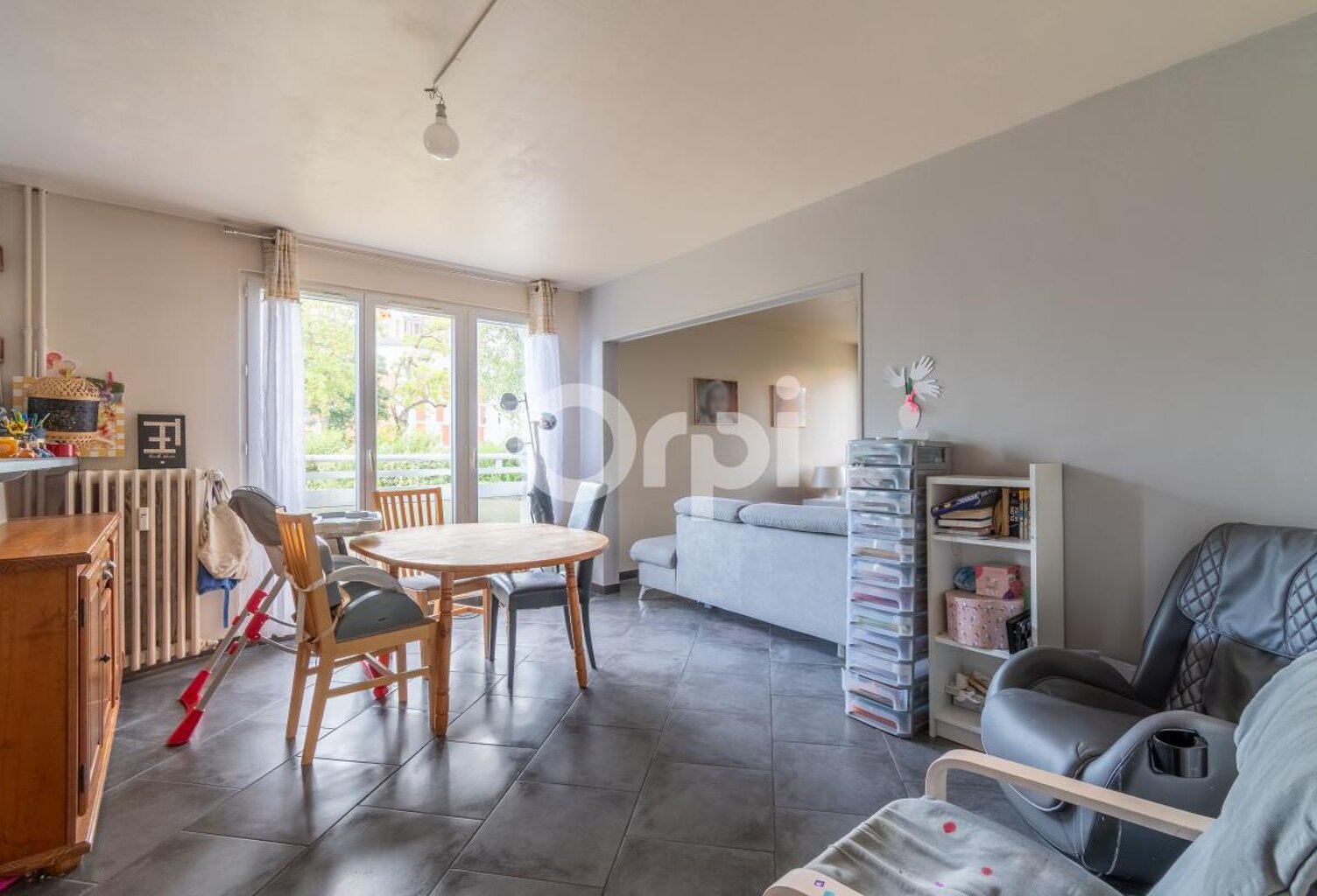 Appartement À Vendre — photo 1