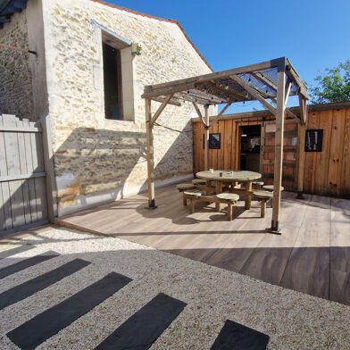 Maison 8 pièces 399000 €