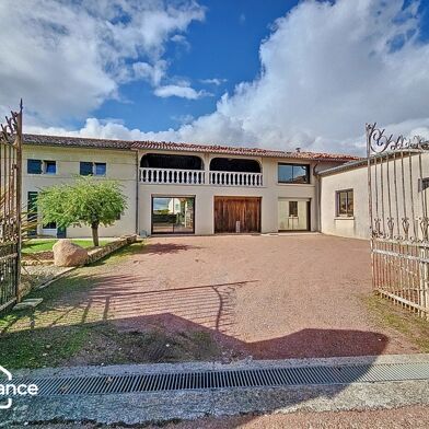 Maison 8 pièces 232000 €