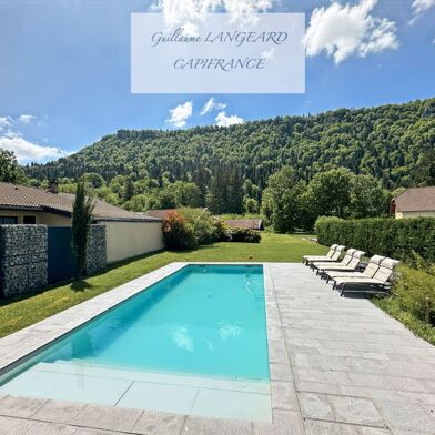 Maison 6 pièces 450000 €