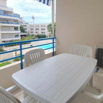 Appartement 2 pièces 750 €