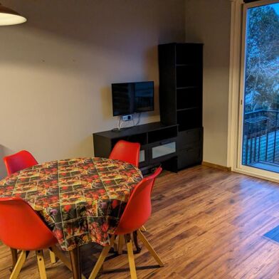 Appartement 3 pièces 750 €