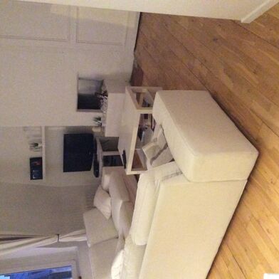 Appartement 2 pièces 1235 €