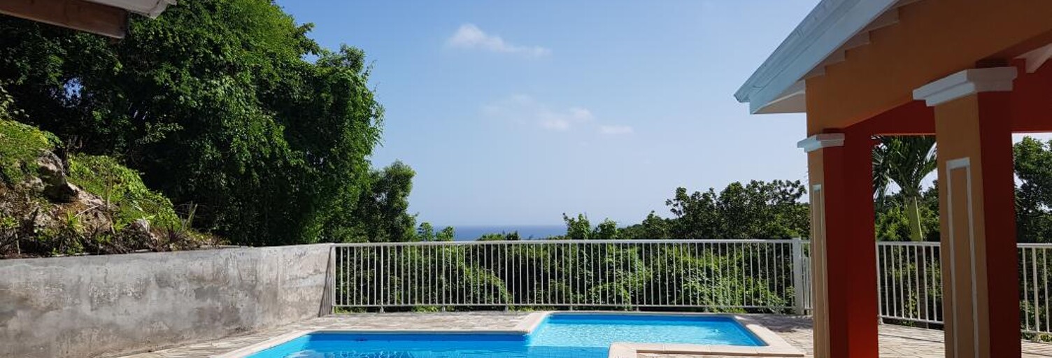 Maison 5 Pièces 150 m² à louer à Sainte-Anne (97180)