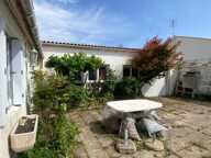 Maison À Vendre . avec rénovation à prévoir .possibilité de division car double accès parcellaire  .possibilité de constructions neuves — photo 4