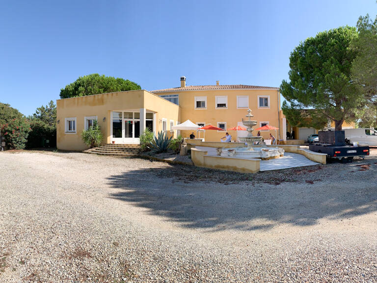 À VENDRE   ENSEMBLE IMMOBILIER MIXTE D'EXCEPTION   ISTRES — photo 1