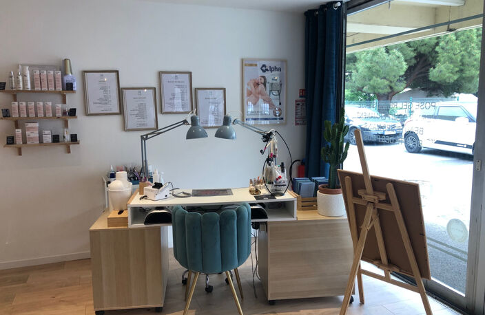 CAGNES SUR MER LOCAL COMMERCIAL — photo 3