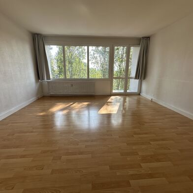 Appartement 4 pièces 145000 €