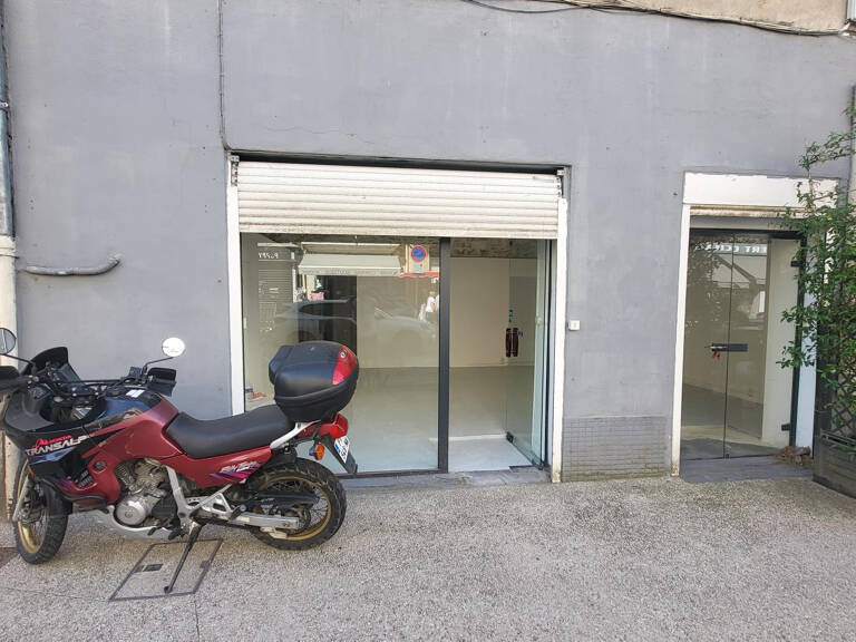 Local commercial à louer. — photo 1