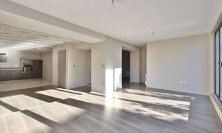 Maison 5 Pièces 200 m² à louer à Saint-Didier-au-Mont-d'Or (69370)