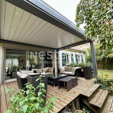 Maison 6 pièces 679000 €