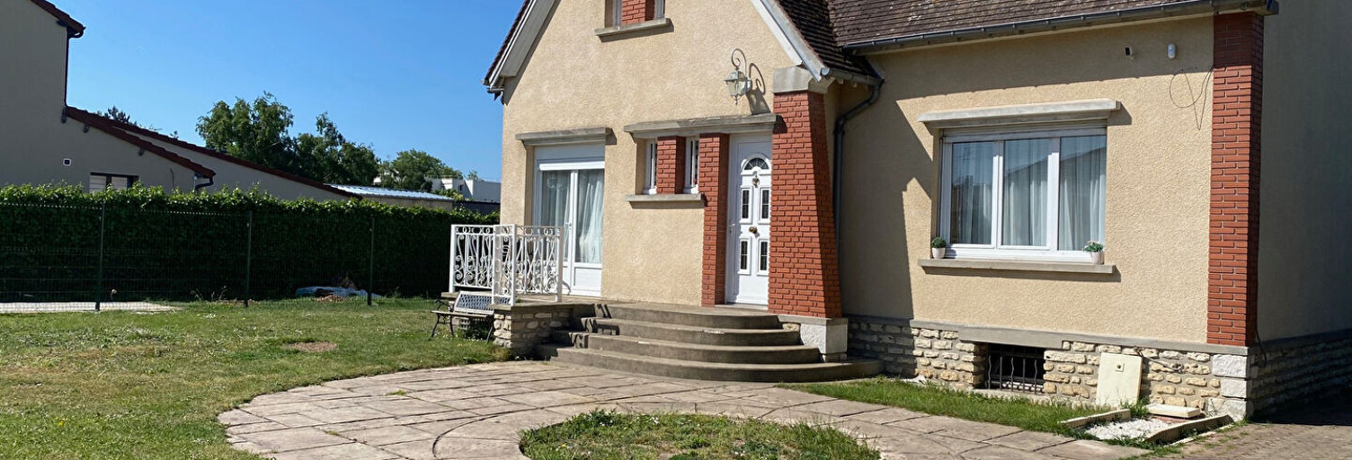 Maison 6 Pièces 143 m² à vendre à Évreux (27000)