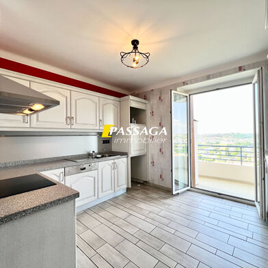 Appartement 3 pièces 770 €