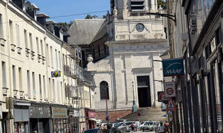 Commerce  630 m² à vendre à Bolbec (76210)