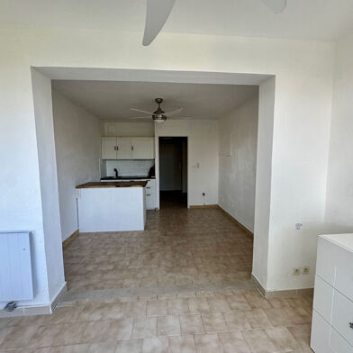 Appartement 1 pièces 180000 €