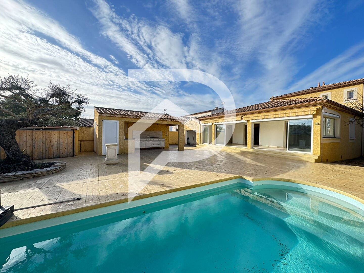 Villa / Maison 5 pièces  à vendre Saint-Laurent-d'Aigouze 30220