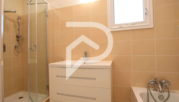 Villa / Maison 5 pièces  à vendre Saint-Laurent-d'Aigouze 30220