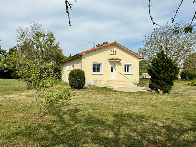 Maison 4 chambres dans hameau calme — photo du bien
