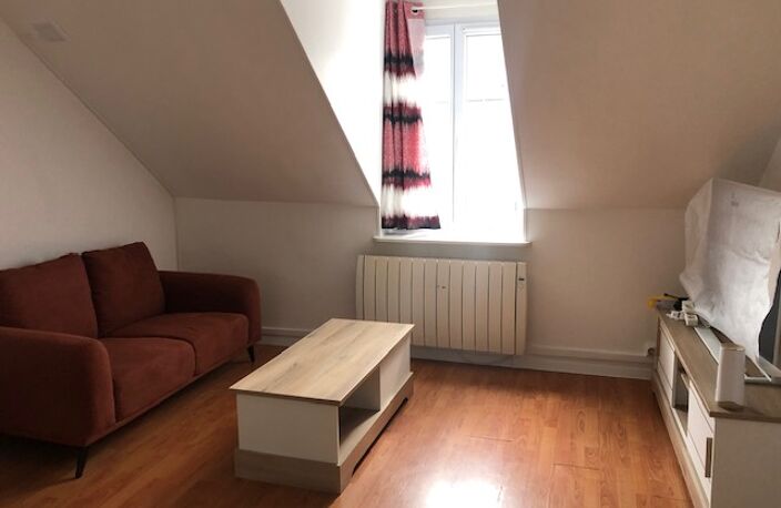 Beau F2 meublé lumineux - Coeur de ville, à 2 min de la gare Vernon-Giverny - 660 € — photo 3