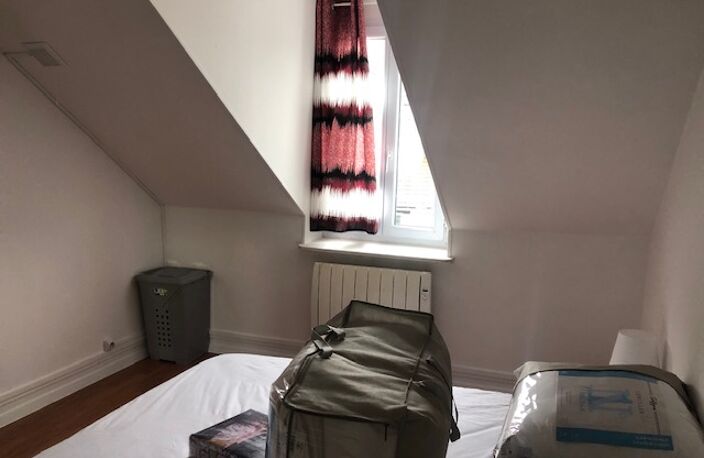 Beau F2 meublé lumineux - Coeur de ville, à 2 min de la gare Vernon-Giverny - 660 € — photo 4